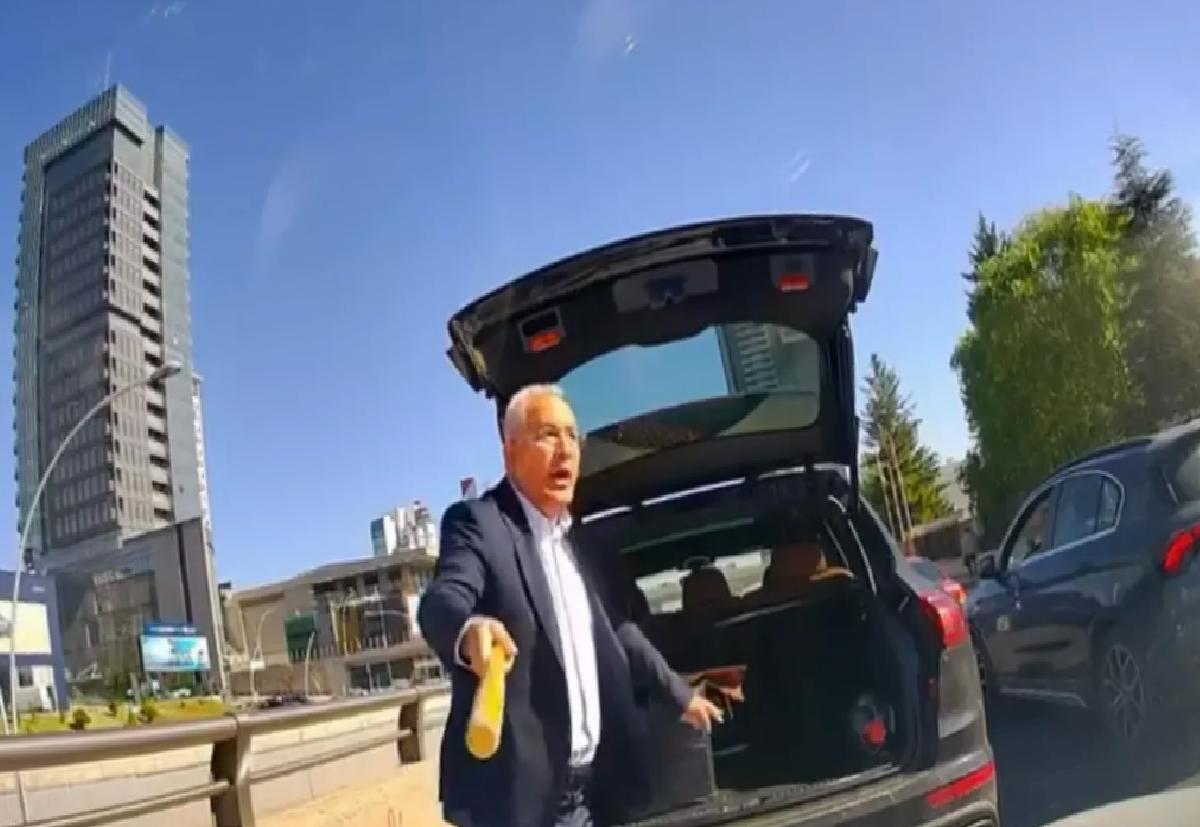 Trafik Tartışması Beyzbol Sopası ile Bitti