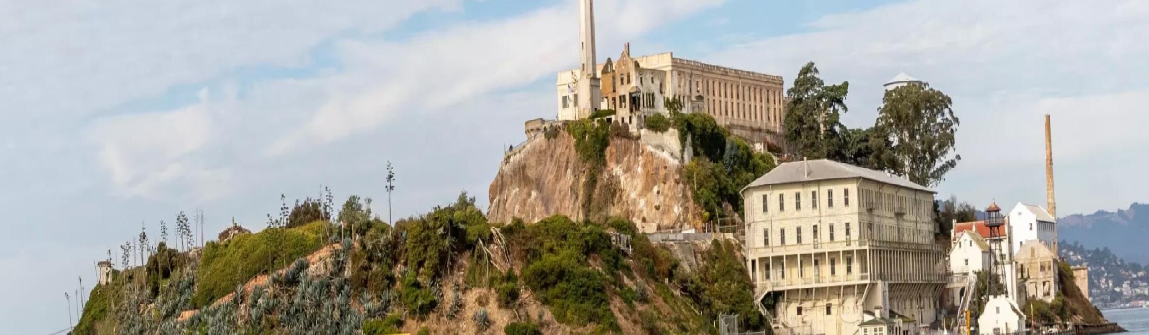 Trump, Alcatraz Hapishanesini Tekrar Açıyor