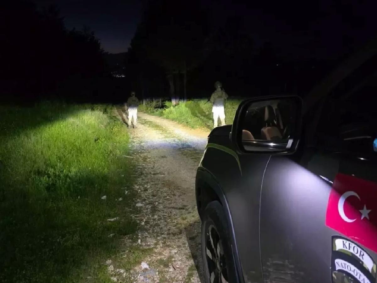 Türk Askeri Kosova’da Güvenliği Sağlıyor
