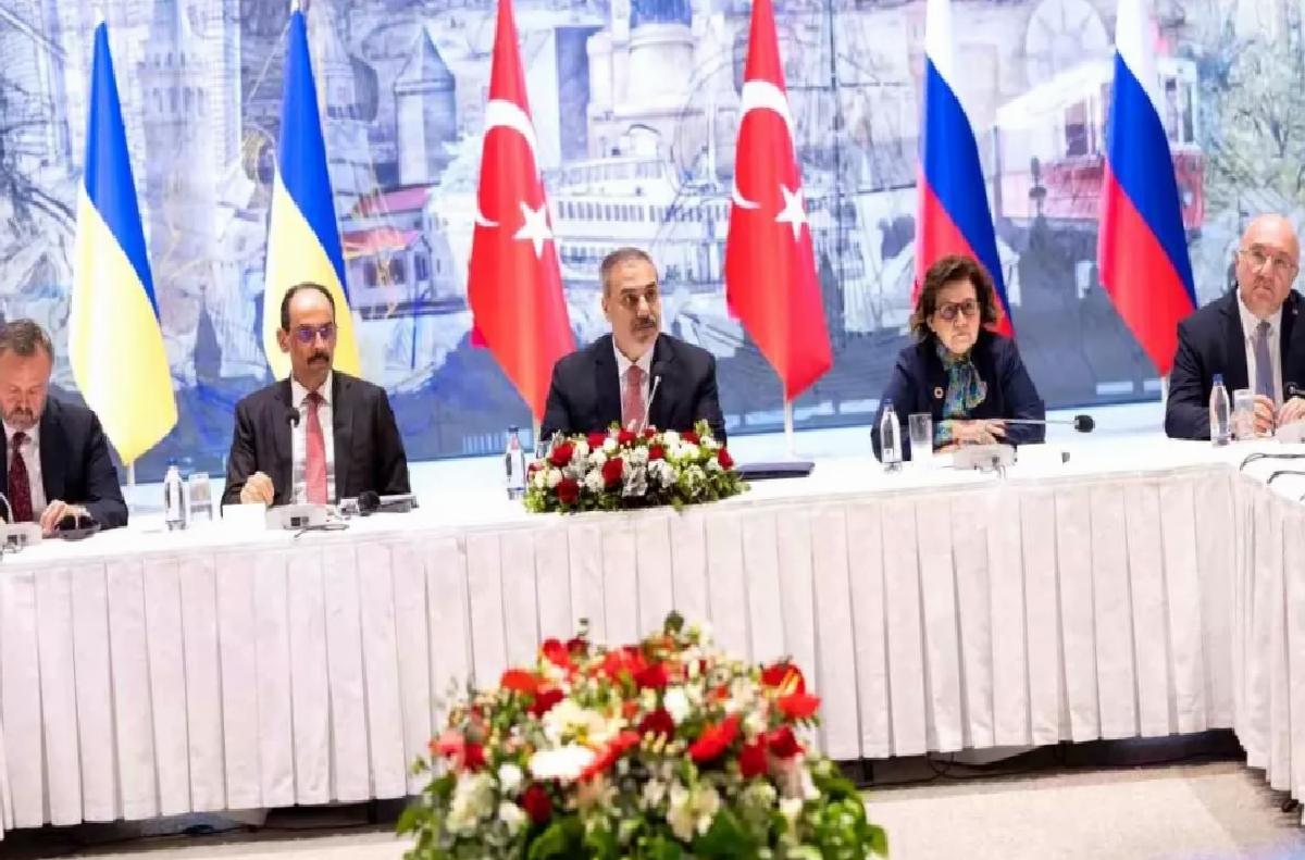 Türkiye-Rusya-Ukrayna Barış Toplantısı İstanbul’da