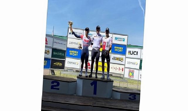 UCI Pist Yarışlarında Büyükşehirli Atletler Türkiye’yi Gururlandırdı
