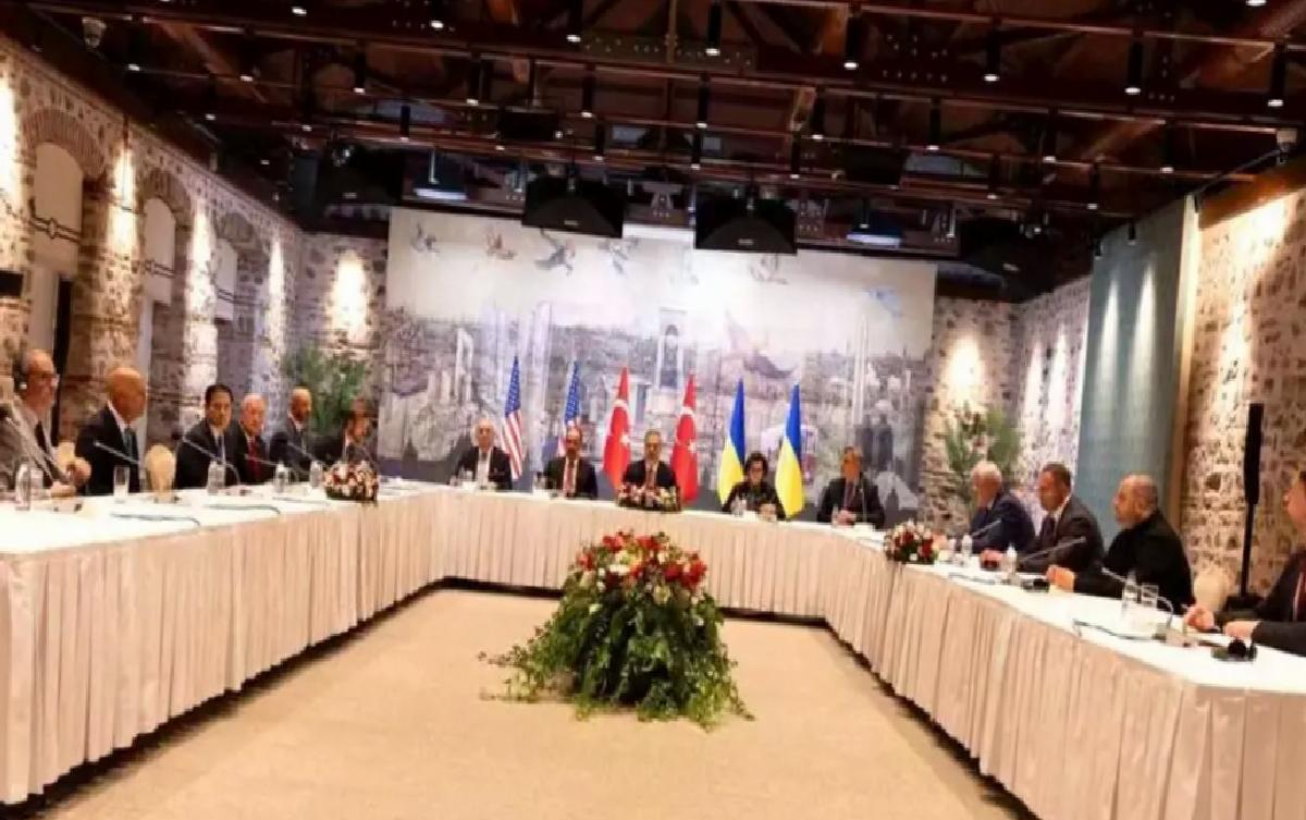 Üçlü Toplantı İstanbul’da Yapıldı