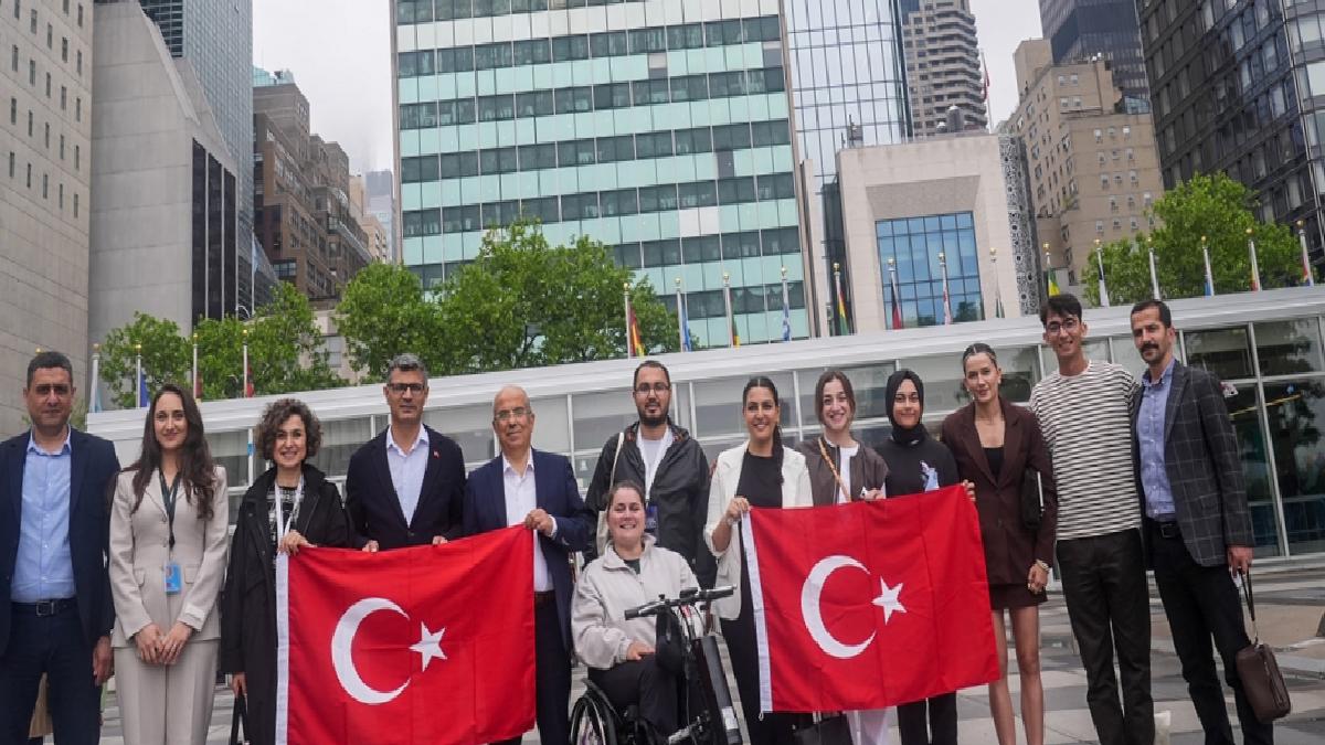 Ulusal atletler, BM Genel Merkezi’ni ziyaret etti