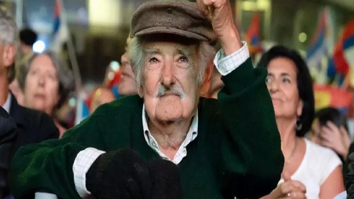 Uruguay’ın Eski Başkanı Mujica Hayatını Kaybetti
