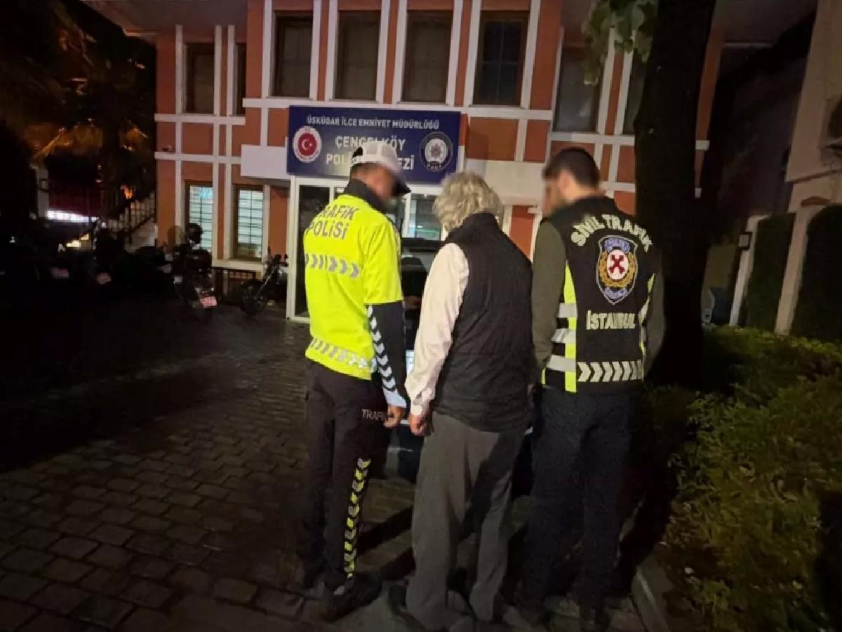Üsküdar’da Otobüs Kazalara Neden Oldu