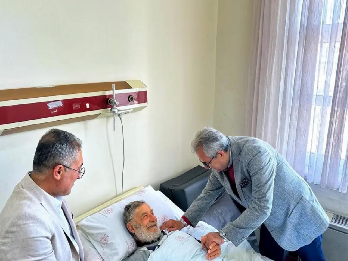 Usta Oyuncu Ahmet Mekin Kalça Kemiğini Kırdı
