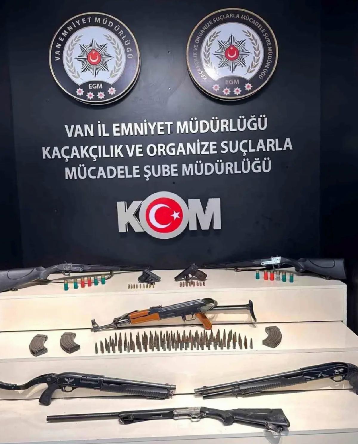Van’da Silah Paylaşımına Operasyon