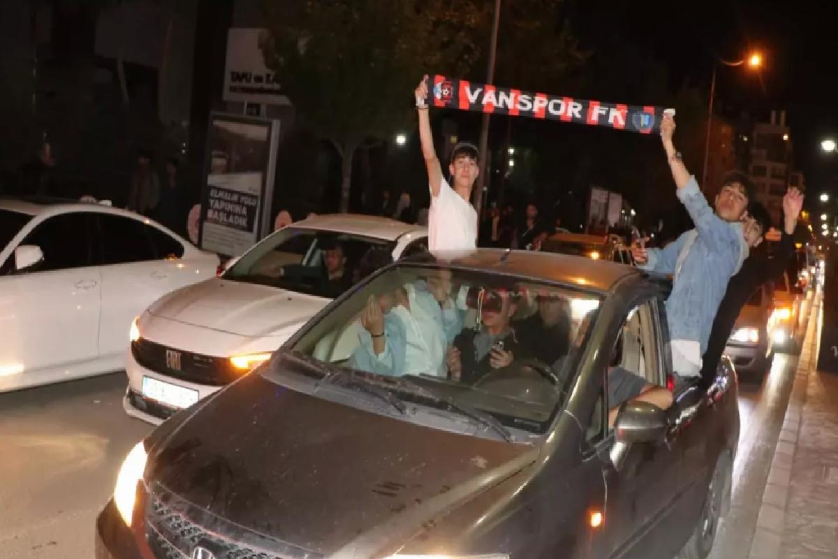 Vanspor, Elazığspor’u 4-1 ile Geçti