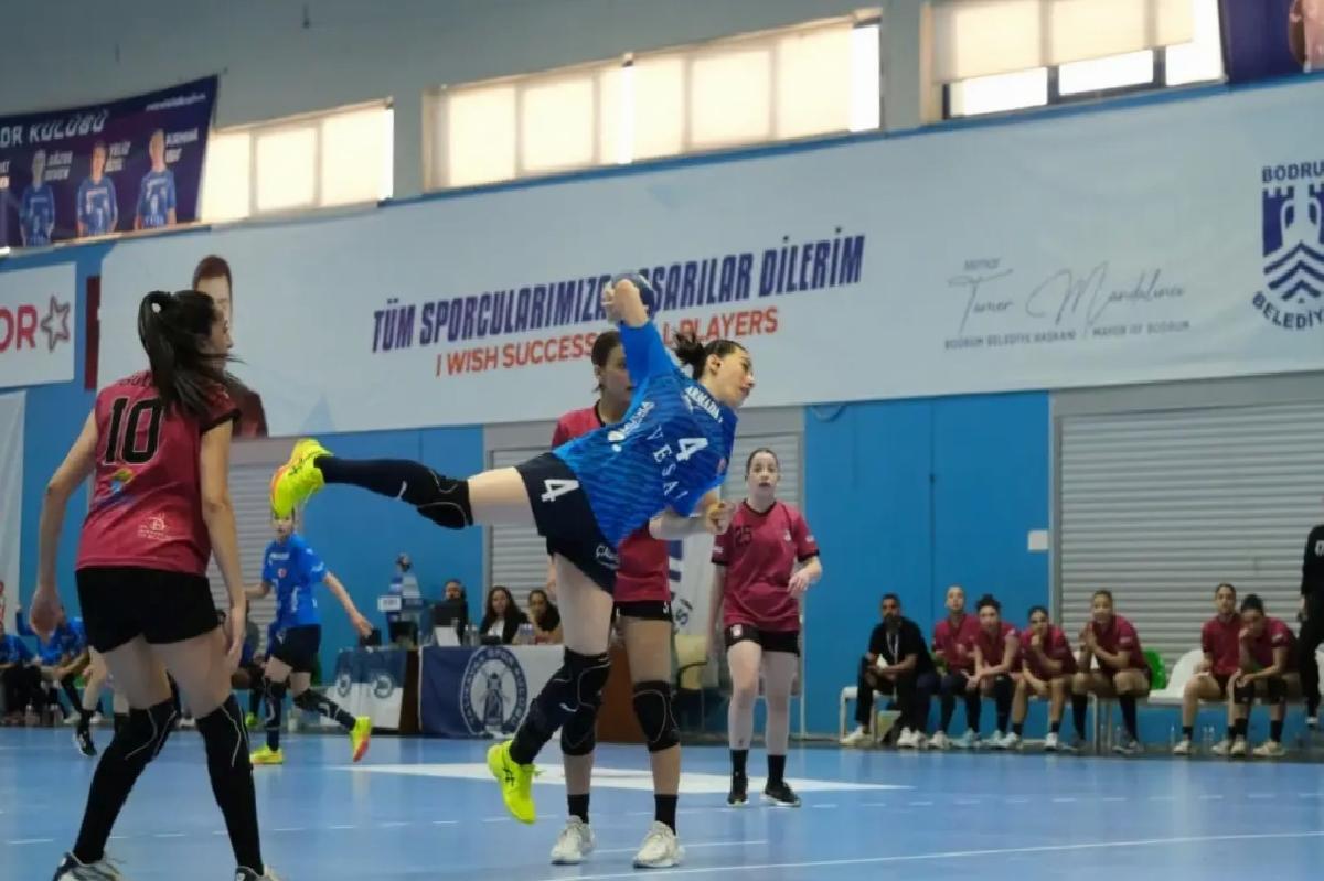 Yalıkavakspor İkinci Şampiyonluğunu Kazandı