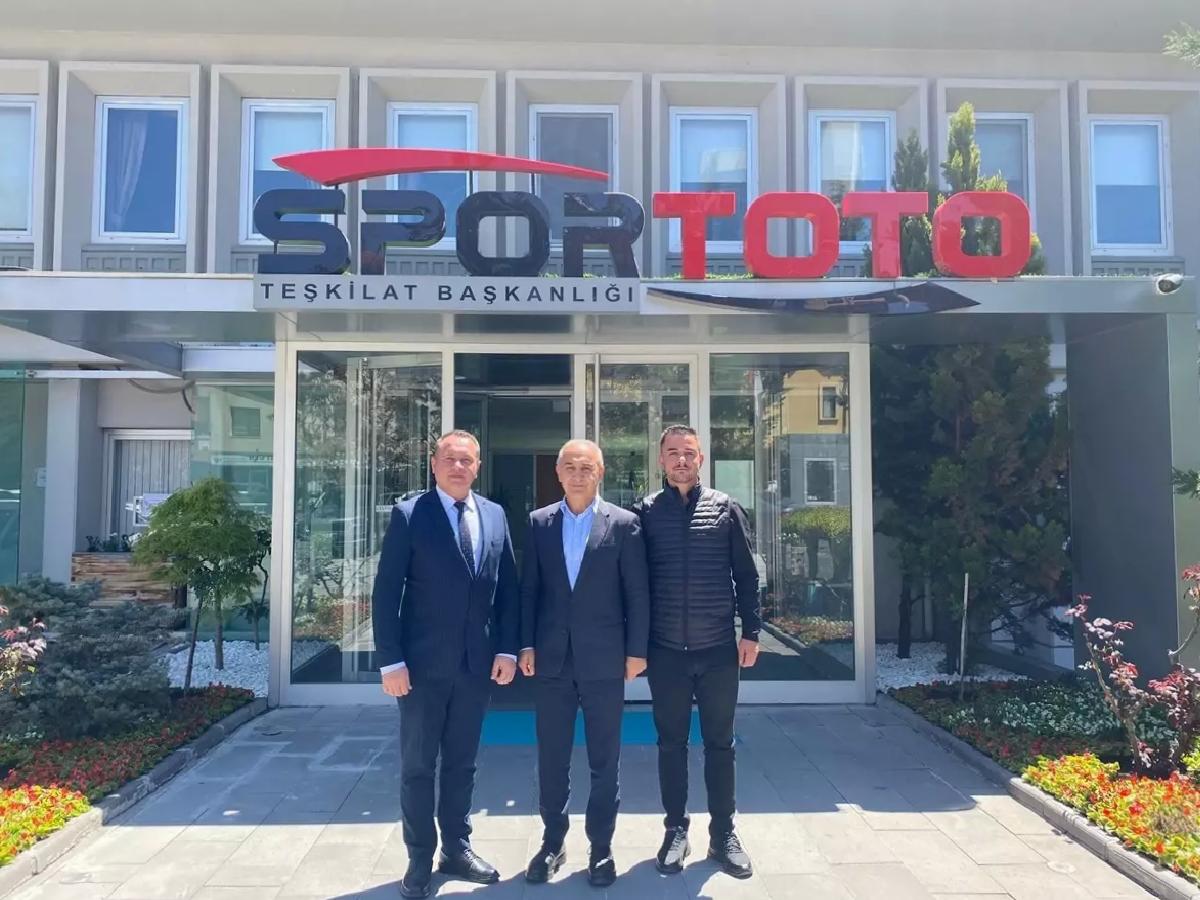 Yenikarpuzlu’dan Spor Atağı