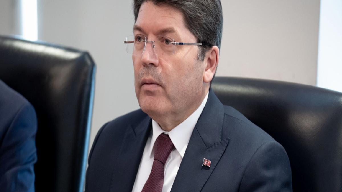 Yılmaz Tunç: Zafer Partisi Gençlik Kolları Başkanlığı’nın paylaşımıyla ilgili soruşturma başlatıldı