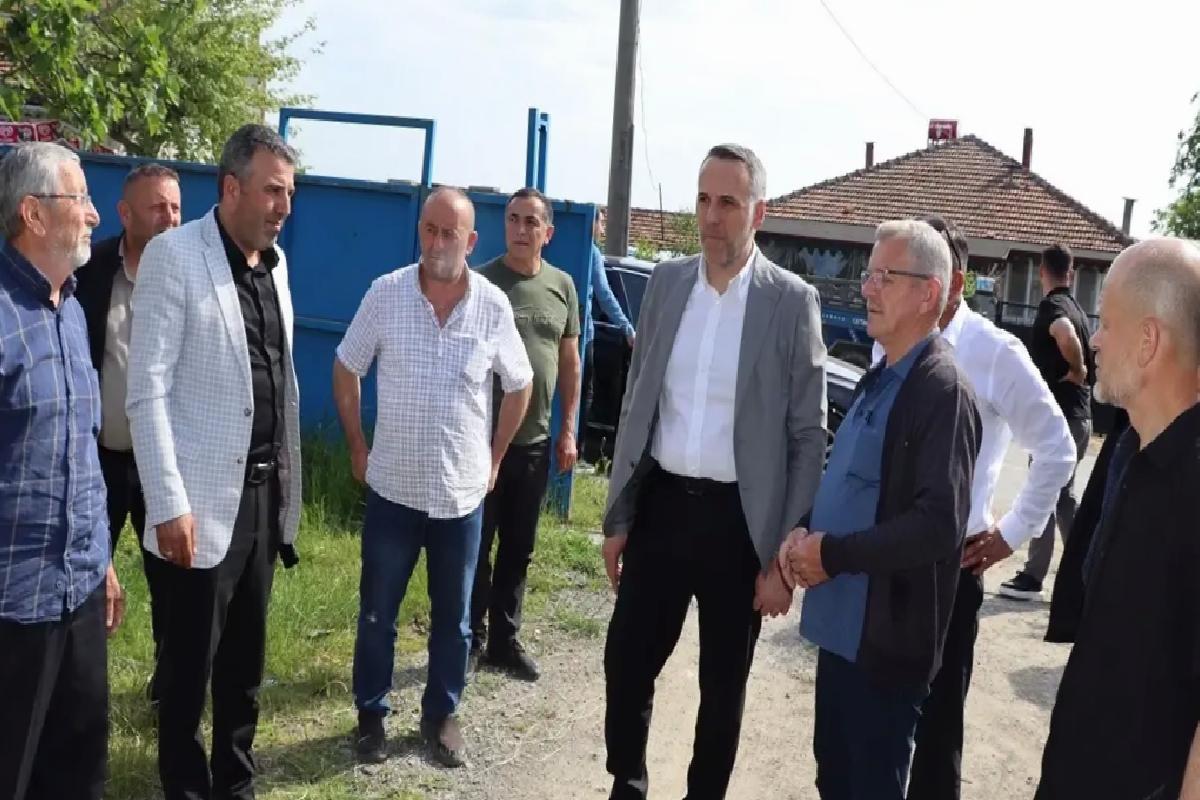 Yunus Tever Ferizli’de Esnaf ve Vatandaşlarla Buluştu