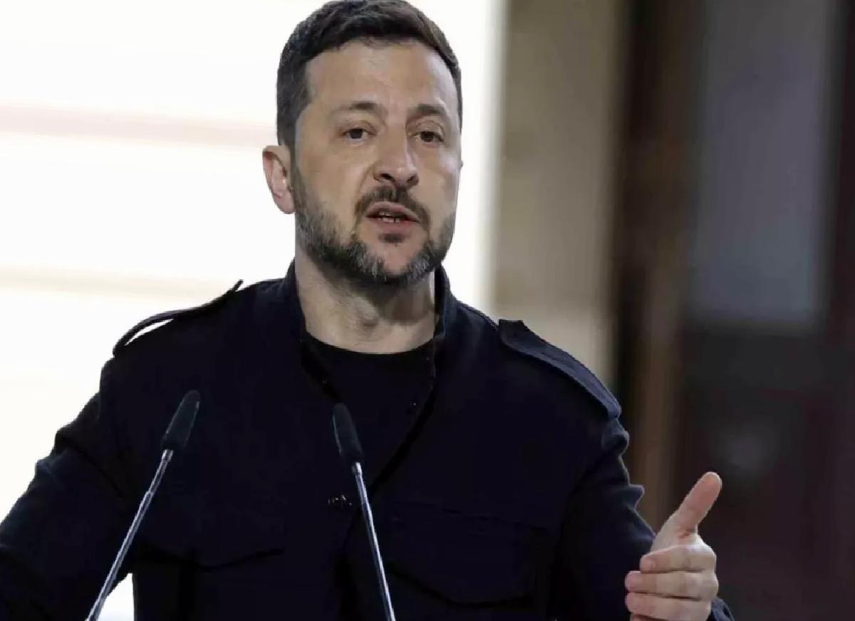 Zelenskiy: “Perşembe günü Putin’i Türkiye’de bekliyor olacağım”