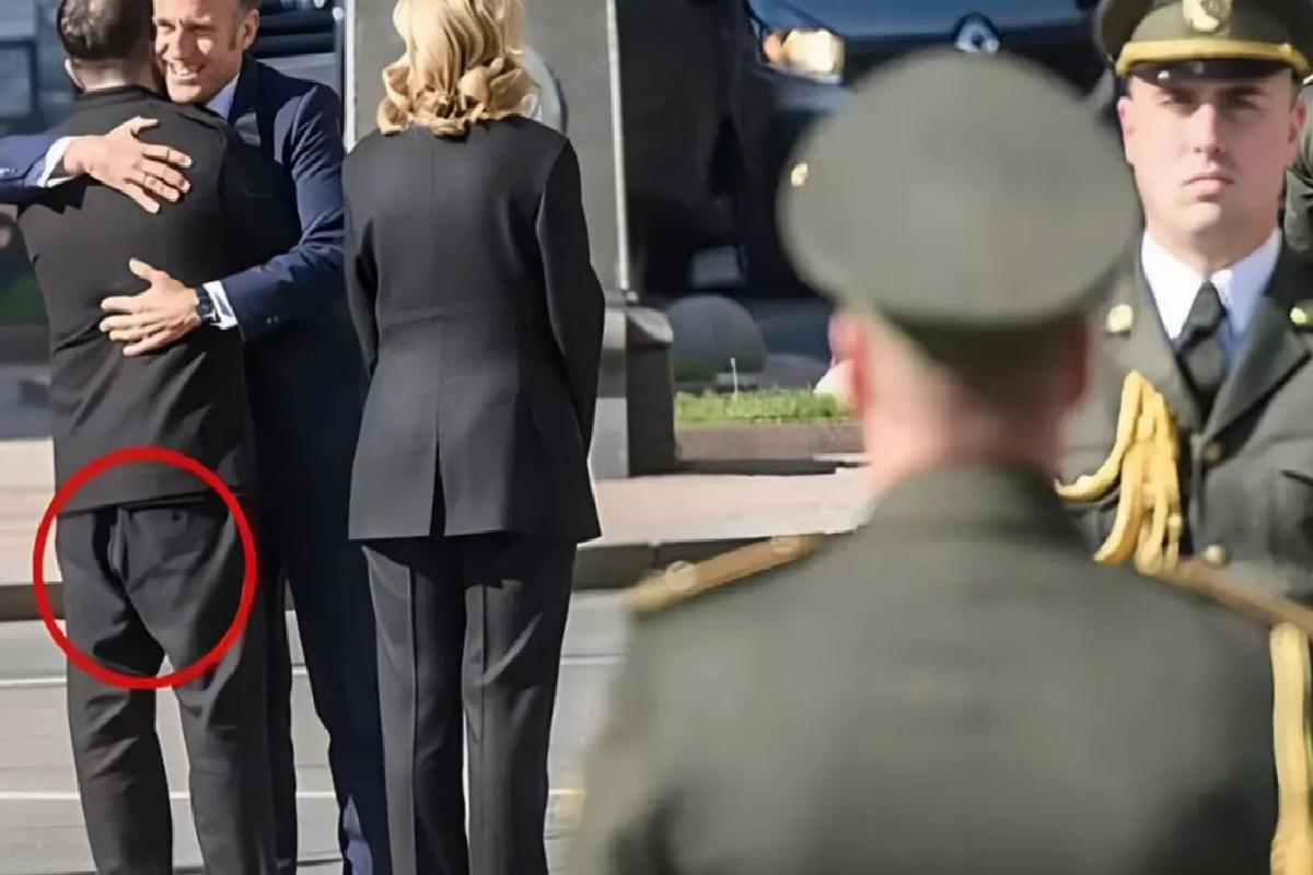 Zelensky pantolonunu aksi mi giydi? Viral olan fotoğrafın ardındaki gerçek