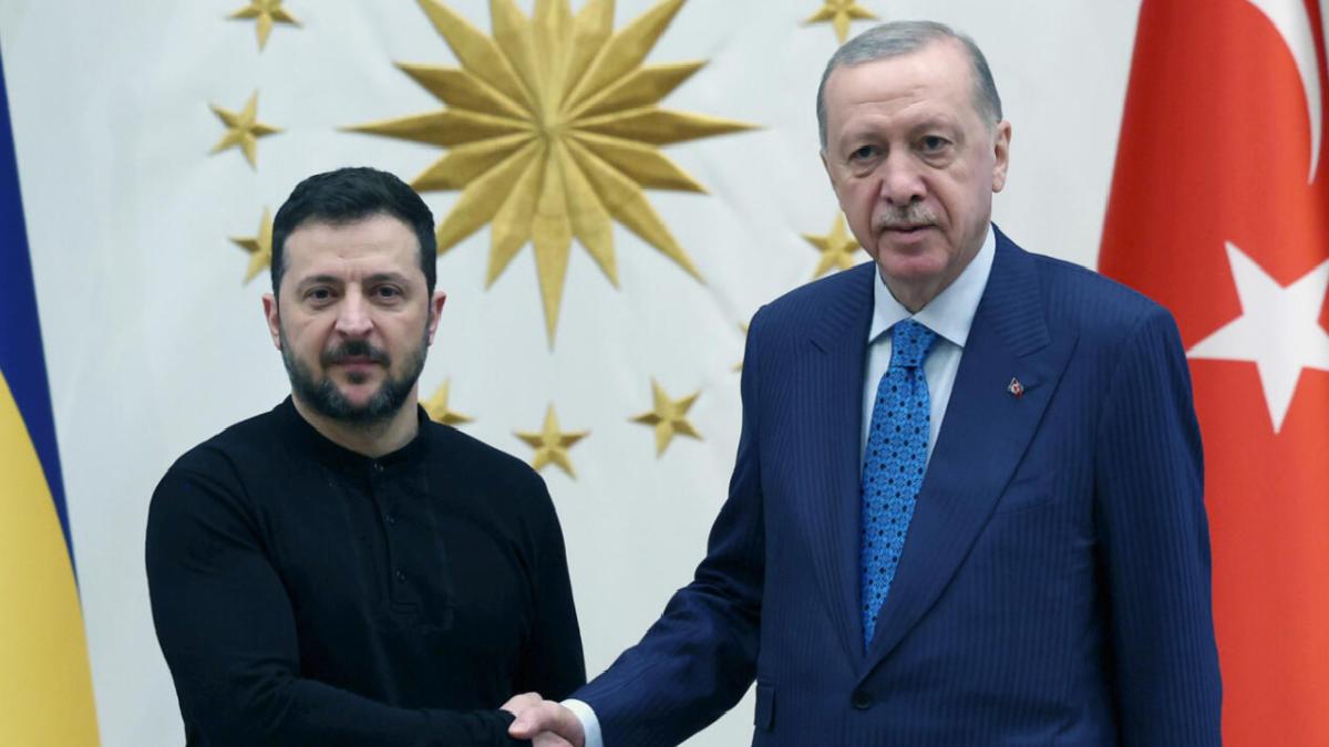Zelensky: Perşembe günü Ankara’da Cumhurbaşkanı Erdoğan’la görüşeceğim