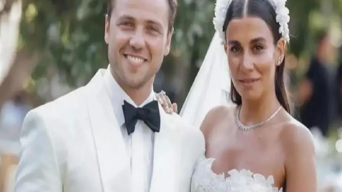Zeynep Mayruk ve Tolga Sarıtaş bebeklerinin cinsiyetini açıkladı